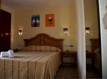 Hotel Tematico Costa Del Sol Торемолинос Екстериор снимка